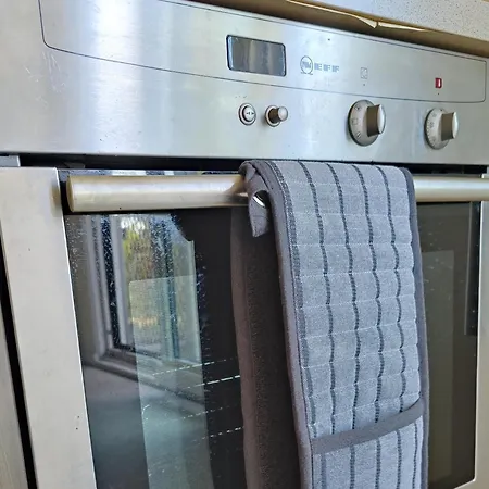 Spacious Homely Manchester City Stay Near Ao Arena And Shopping Centre With 500Mbps Internet & Netflix-3